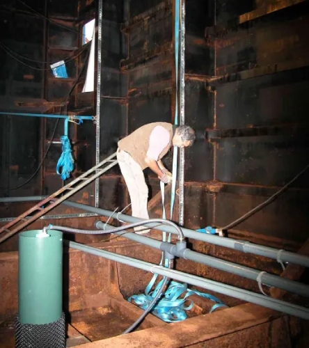 Man working construction 1