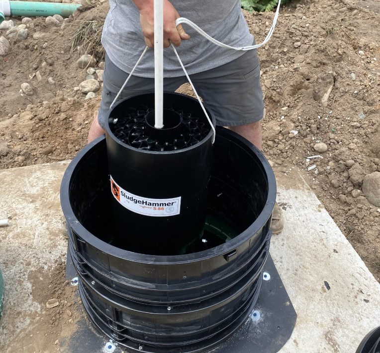 Sludgehammer s 86 being installed