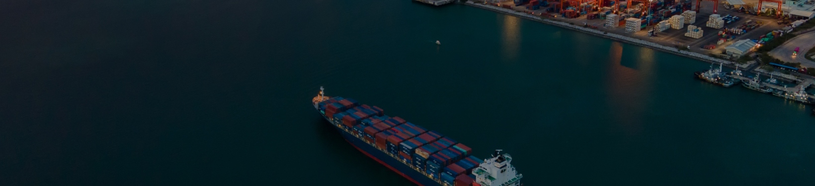 Ship sailing